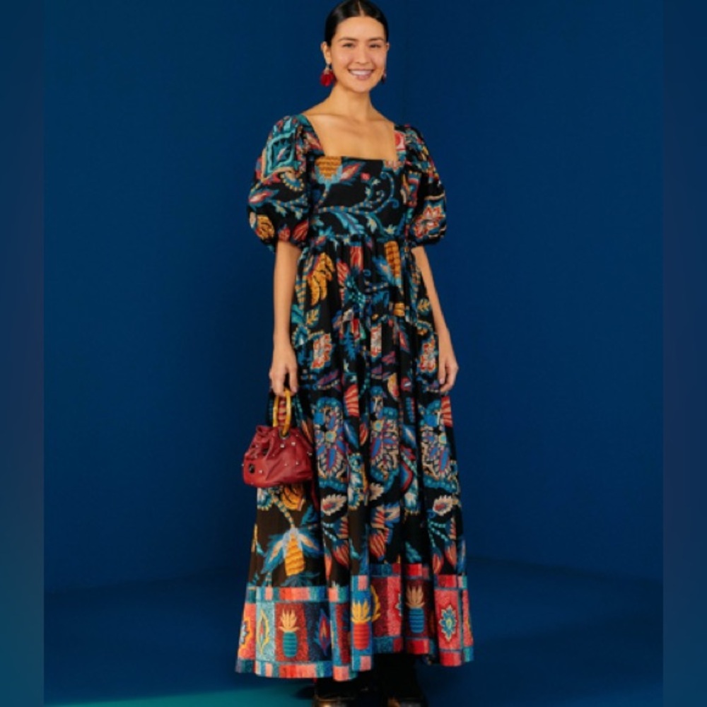 Farm Rio
Sunset Tapestry Puff-Sleeve Maxi Dress M